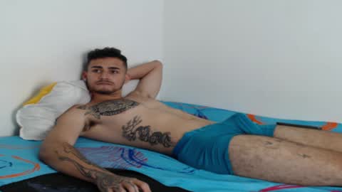 Snapshot of axel_ag chatting on January 14, 3:26 pm Axel online show from January 14, 3:26 pm