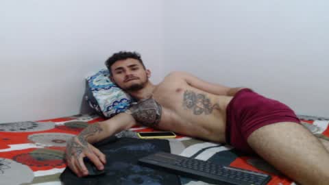 Snapshot of axel_ag chatting on January 28, 8:04 pm Axel online show from January 28, 8:04 pm