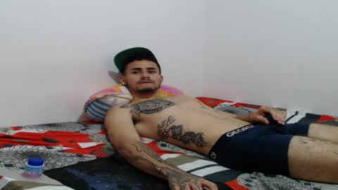 Snapshot of axel_ag chatting on January 19, 2:06 pm Axel online show from January 19, 2:06 pm