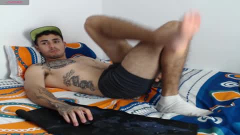 Snapshot of axel_ag chatting on February 5, 6:04 pm Axel online show from February 5, 6:04 pm