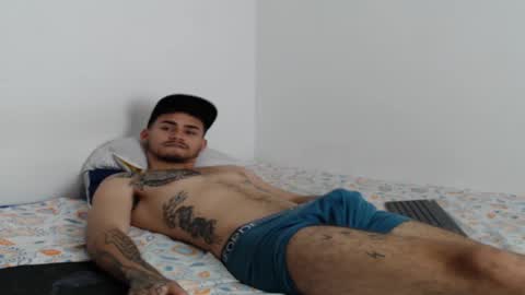 Snapshot of axel_ag chatting on February 19, 6:21 pm Axel online show from February 19, 6:21 pm