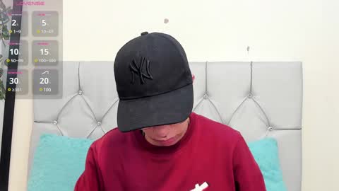 Snapshot of axel_evanss chatting on February 3, 1:19 pm Axel Evanss online show from February 3, 1:19 pm