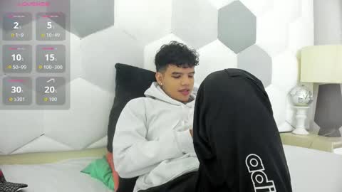 Axel Forte online show from December 5, 1:18 pm