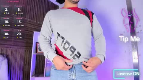 axel_grey_ online show from November 23, 1:44 pm