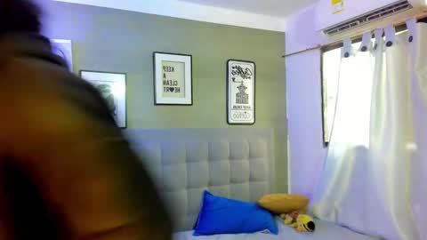 Snapshot of axel_silva3 chatting on September 17, 12:28 pm AXEL SILVA online show from September 17, 12:28 pm
