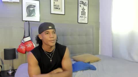 Snapshot of axel_silva3 chatting on September 18, 12:51 pm AXEL SILVA online show from September 18, 12:51 pm