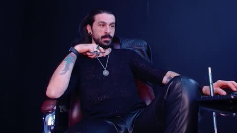 AxelColton online show from October 30, 11:11 am