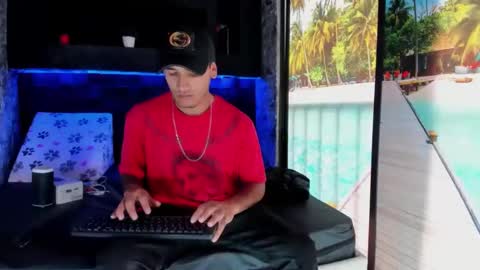 Snapshot of axell_cross2 chatting on January 25, 8:10 pm Axell Cross2 online show from January 25, 8:10 pm