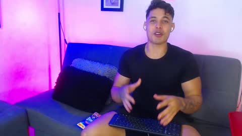 axell online show from January 18, 2:07 am