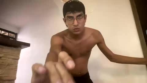 Axel  online show from January 10, 9:53 pm