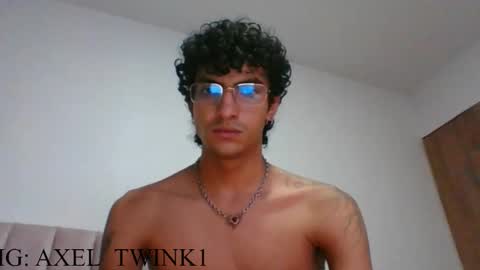 Axel  online show from September 25, 12:09 am