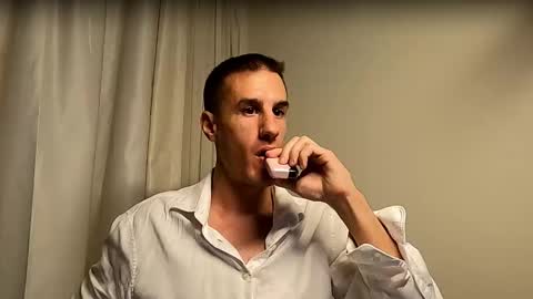 Snapshot of axl_fx chatting on September 10, 9:57 pm Axl online show from September 10, 9:57 pm