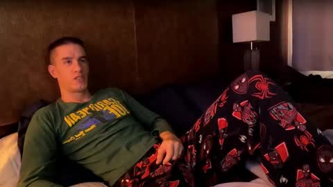 Snapshot of axl_fx chatting on December 21, 1:42 pm Axl online show from December 21, 1:42 pm