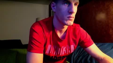 Snapshot of axl_fx chatting on February 1, 1:20 pm Axl online show from February 1, 1:20 pm