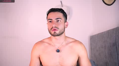 AYDAN STIVEN OF AYDANSTIVEN online show from March 25, 9:30 pm