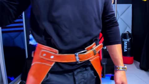 Ayden Miller online show from December 29, 4:05 am