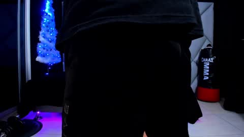 Ayden Miller online show from December 11, 4:51 am