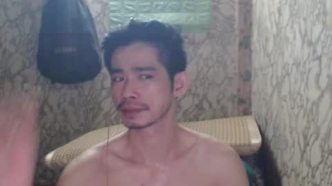 Snapshot of azn_philip chatting on February 19, 8:44 am Philip online show from February 19, 8:44 am