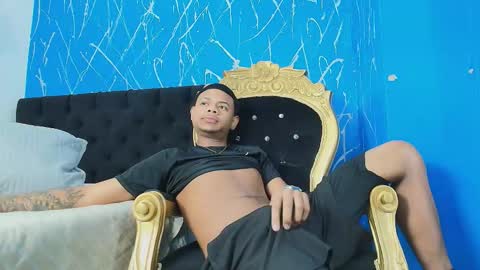 Azza 23 online show from March 10, 4:51 am