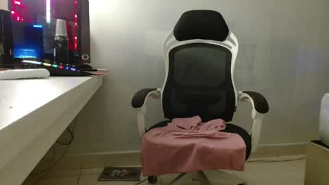 b0ycan online show from March 31, 1:51 am