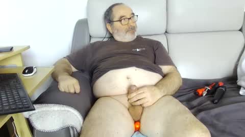 Snapshot of babacool96 chatting on January 31, 9:37 am babacool 96 online show from January 31, 9:37 am