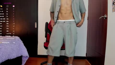 Snapshot of baby_gio chatting on October 7, 5:06 pm OF GxoXabs online show from October 7, 5:06 pm