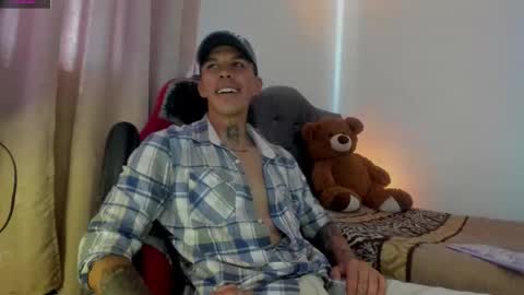 OF GxoXabs online show from December 1, 1:03 pm