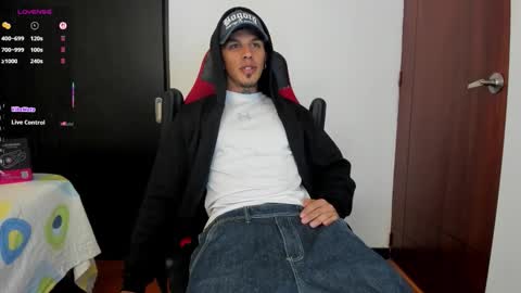 Snapshot of baby_gio chatting on September 24, 9:13 pm OF GxoXabs online show from September 24, 9:13 pm