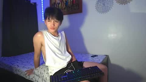 Snapshot of baby_simph chatting on February 8, 3:42 pm Josh online show from February 8, 3:42 pm