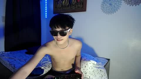 Snapshot of baby_simph chatting on January 10, 1:31 pm Josh online show from January 10, 1:31 pm