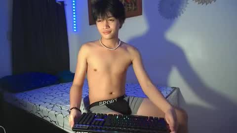 Snapshot of baby_simph chatting on March 3, 6:07 pm Josh online show from March 3, 6:07 pm
