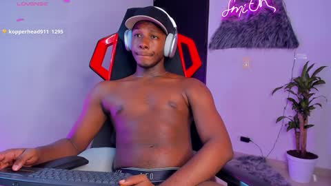 Snapshot of baby_smith chatting on January 13, 1:34 am FOLLOW ME online show from January 13, 1:34 am