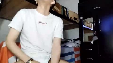 Dani  online show from April 7, 1:05 am