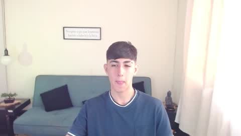Snapshot of babymaik chatting on March 6, 2:29 pm babymaik online show from March 6, 2:29 pm