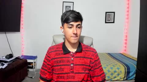 Snapshot of babymaik chatting on October 15, 9:00 pm babymaik online show from October 15, 9:00 pm