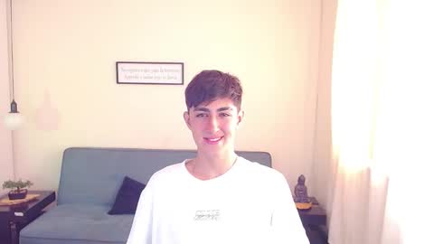 Snapshot of babymaik chatting on March 1, 1:29 pm babymaik online show from March 1, 1:29 pm