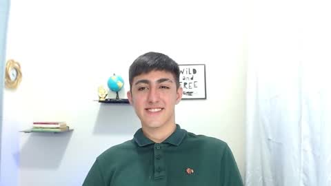 Snapshot of babymaik chatting on December 22, 8:58 pm babymaik online show from December 22, 8:58 pm