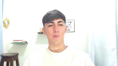 Snapshot of babymaik chatting on February 21, 8:27 pm babymaik online show from February 21, 8:27 pm