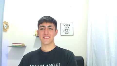 Snapshot of babymaik chatting on December 21, 8:10 pm babymaik online show from December 21, 8:10 pm