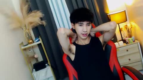 call me james online show from October 29, 12:08 pm