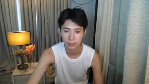 Snapshot of babymasterbater chatting on March 5, 2:36 am call me james online show from March 5, 2:36 am