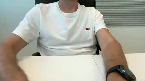 backtoureon online show from July 6, 2:03 pm