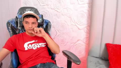 bad_boy_21_ online show from April 22, 1:05 pm