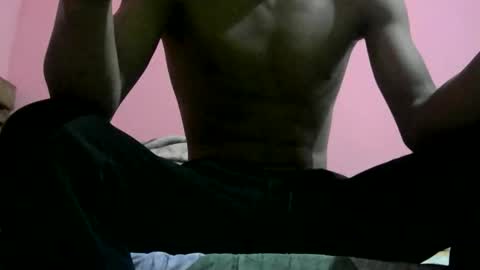 badaddo910342 online show from November 1, 7:56 am