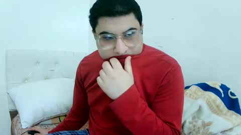 Snapshot of badboixx chatting on February 23, 12:11 pm badboixx online show from February 23, 12:11 pm