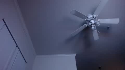 BADBRAD646 online show from November 20, 5:40 am