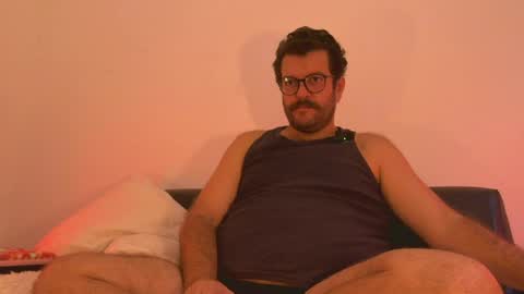 Baddaddybrazil online show from April 25, 9:45 am