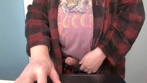badeddie71 online show from February 23, 2:43 pm