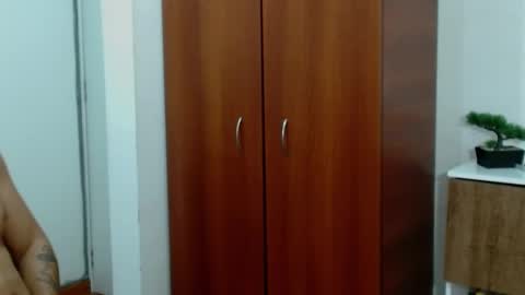 Andres -  online show from February 25, 2:25 am