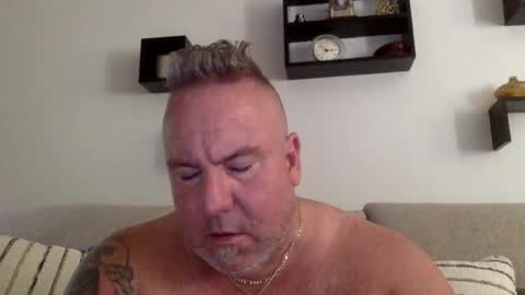 banana5289 online show from June 19, 6:57 pm